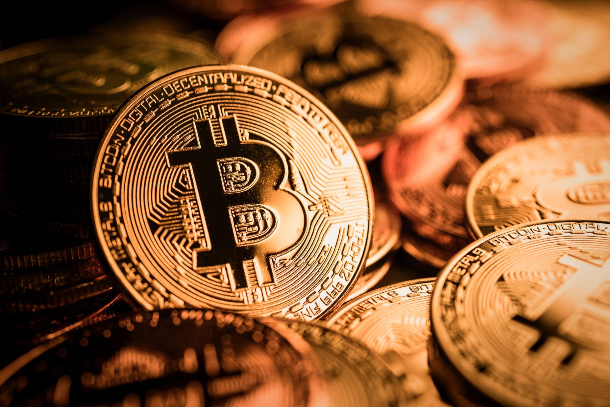 JPMorgan: سلاسل الكتل الخاصة تشكل خطراً هيكلياً على Bitcoin يتجاوز مبيعات Strategy